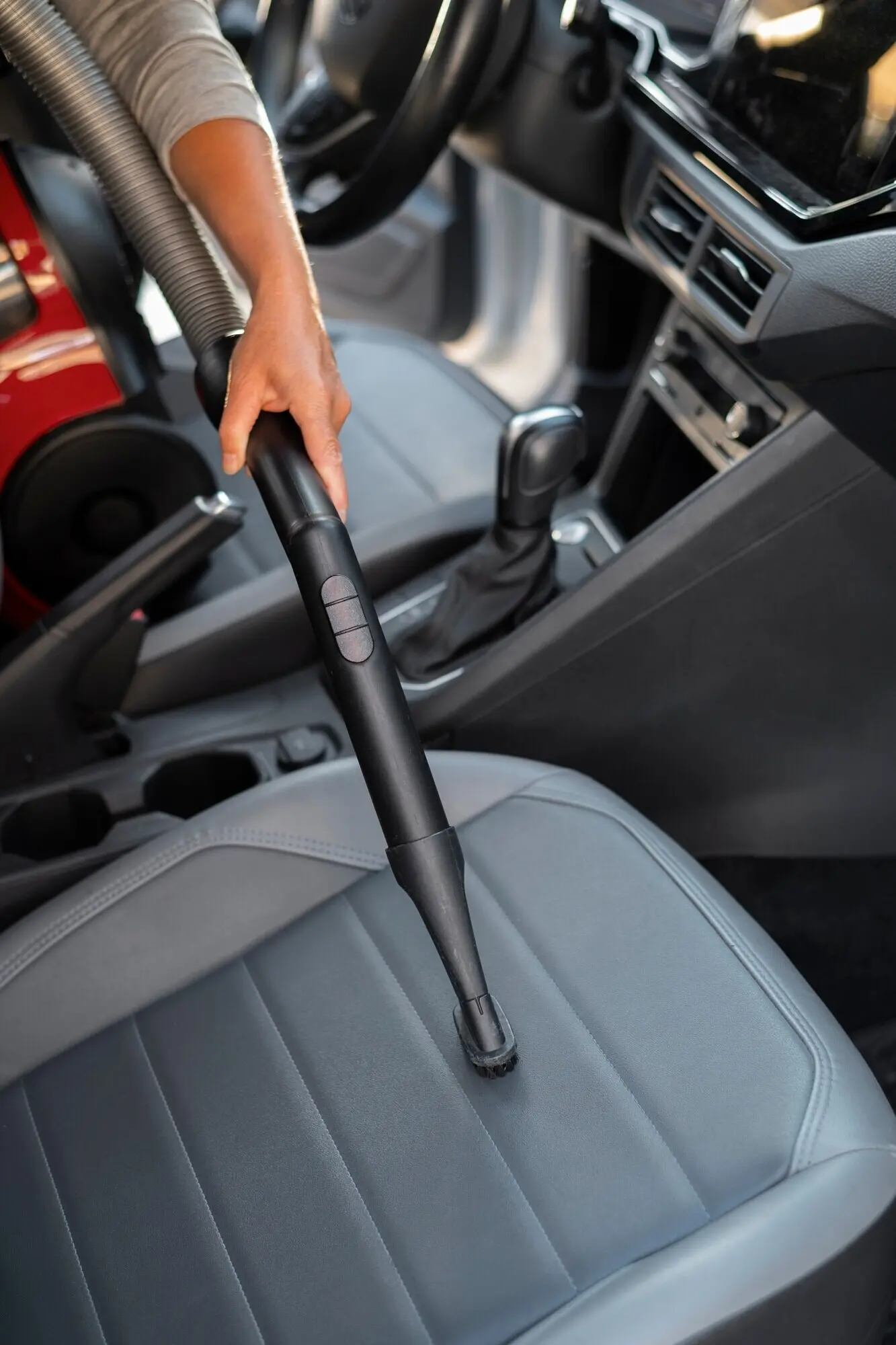 Stillleben mit Reinigungswerkzeugen